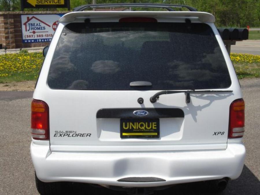  Saleen Explorer XP8 1998 года  (фото 19 из 20)